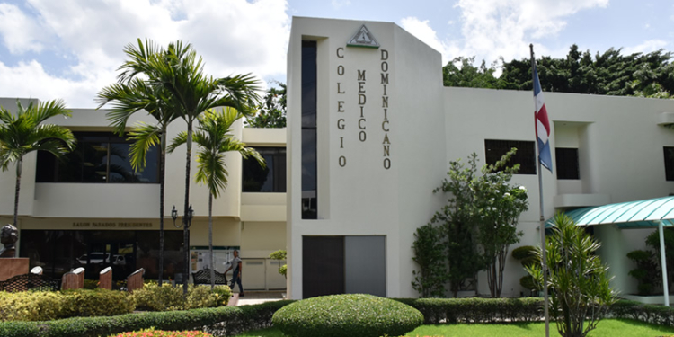 Foto de la fachada del Colegio Medico Dominicano.
