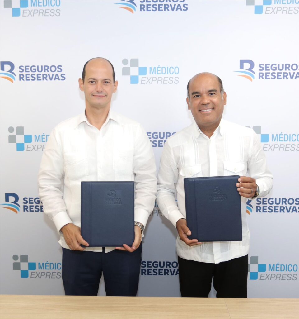 Seguros Reservas firma acuerdo con el Centro Médico Express