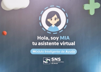 MIA, la asistente virtual del SNS, logra más de 20,000 consultas en tiempo récord