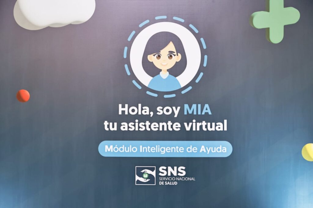 MIA, la asistente virtual del SNS, logra más de 20,000 consultas en tiempo récord