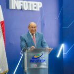 Rafael Santos Badías, Director Nacional del INFOTEP, mientras presenta la nueva oferta formativa 2025. (LaSeguridadSocial.Do)