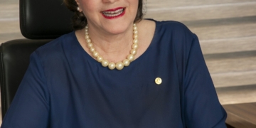 Aura Celeste Fernández, gerente general del CNSS (LaSeguridadSocial.Do)