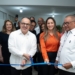 Luis José Jiménez, vicepresidente ejecutivo-gerente general de AFP Popular, junto a otras autoridades del CONAPE y del hogar de ancianos. (LaSeguridadSocial.Do)