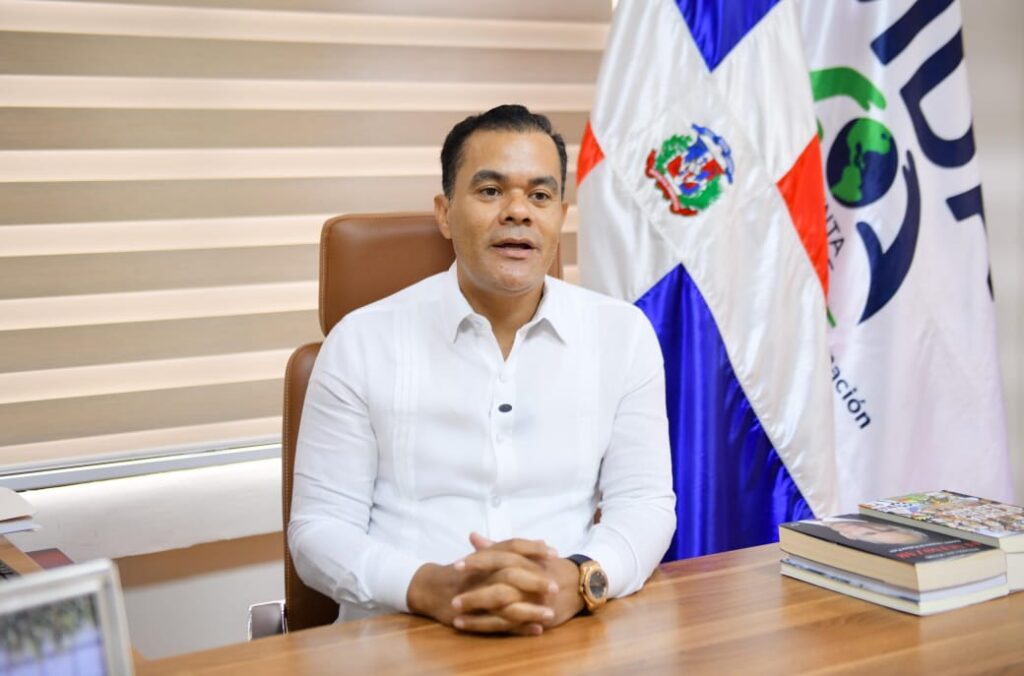 Director de la DIDA advierte que las clínicas privadas no pueden suspender servicios de salud a afiliados por conflictos con ARS. (Foto: LaSeguridadSocial.Do)