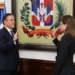 Jean Luis Rodriguez, toma juramente ante la vicepresidente Raquel Peña.
