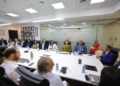 Representantes de la Contraloría General de la República y SeNaSa durante el encuentro de coordinación. Fuente: Presidencia.