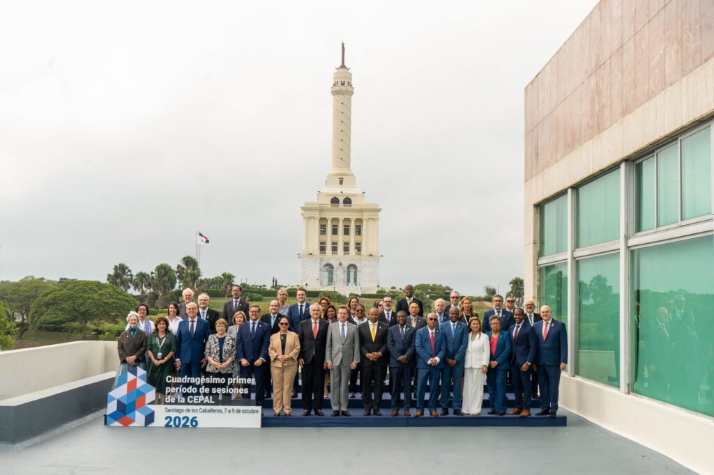 El canciller Víctor «Ito» Bisonó presidió la clausura del 41.º Período de Sesiones de la Cepal en Santiago de los Caballeros. | Foto: Presidencia de la República Dominicana