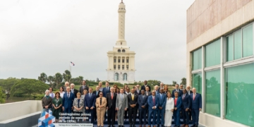 El canciller Víctor «Ito» Bisonó presidió la clausura del 41.º Período de Sesiones de la Cepal en Santiago de los Caballeros. | Foto: Presidencia de la República Dominicana