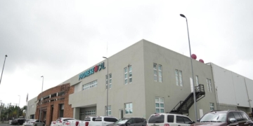 Promese/CAL anunció la incorporación de 34 millones de unidades de medicamentos esenciales para abastecer la red de Farmacias del Pueblo. (Foto: Presidencia RD)