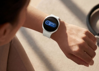 La prevención cardiovascular combina hábitos saludables y tecnología de monitoreo biométrico continuo. | Fuente: Samsung Electronics