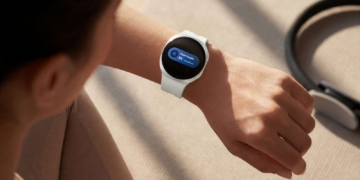 La prevención cardiovascular combina hábitos saludables y tecnología de monitoreo biométrico continuo. | Fuente: Samsung Electronics