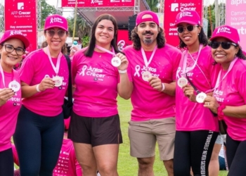 Colaboradores de la SIPEN participaron en la cuarta edición de «Juntos para Crecer 5K», jornada organizada por AFP Crecer y Seguros Crecer en el Jardín Botánico Nacional. (Fuente: